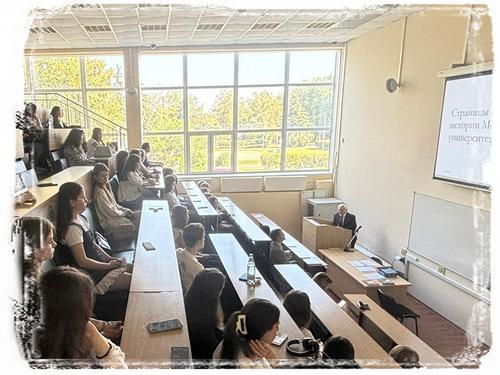 День первокурсника в Высшей школе перевода